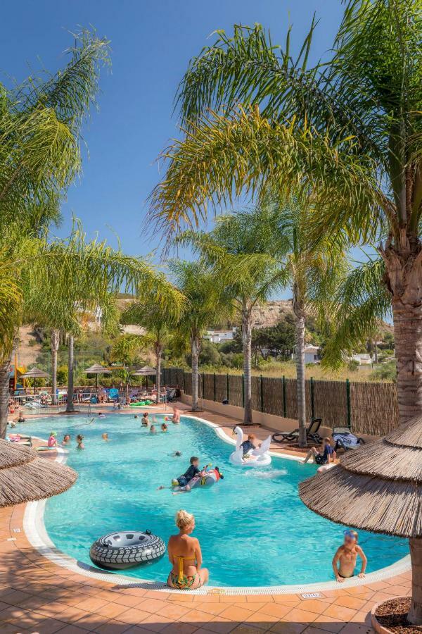 Luz Casas- Bayluz Apart,Pool,Beach, Tennis, Wifi,Aircon Dış mekan fotoğraf